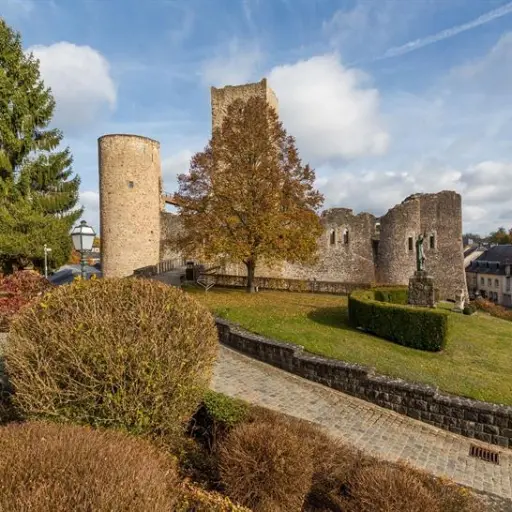 Ruines de chateau